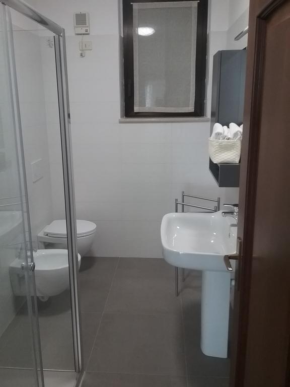 Apartment Weiss Home Рива дел Гарда Екстериор снимка